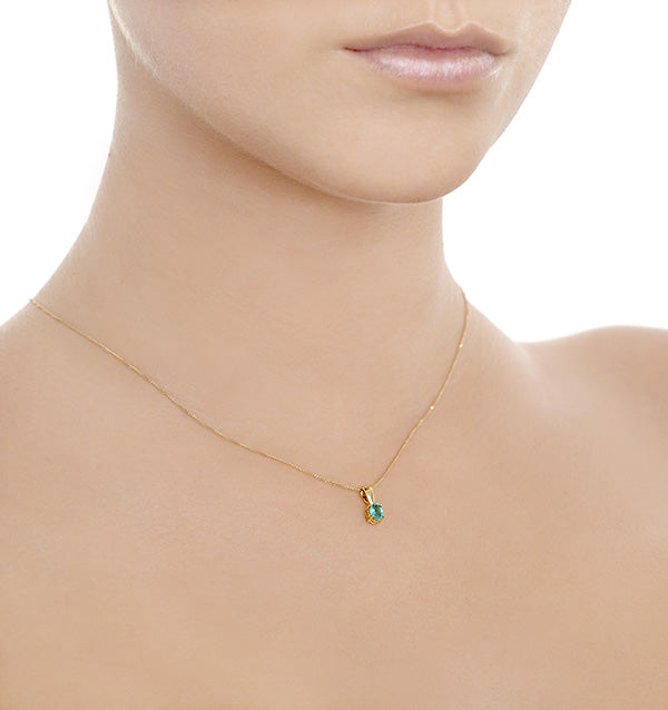 Emerald 5 x 4mm 18K Yellow Gold Pendant Necklace